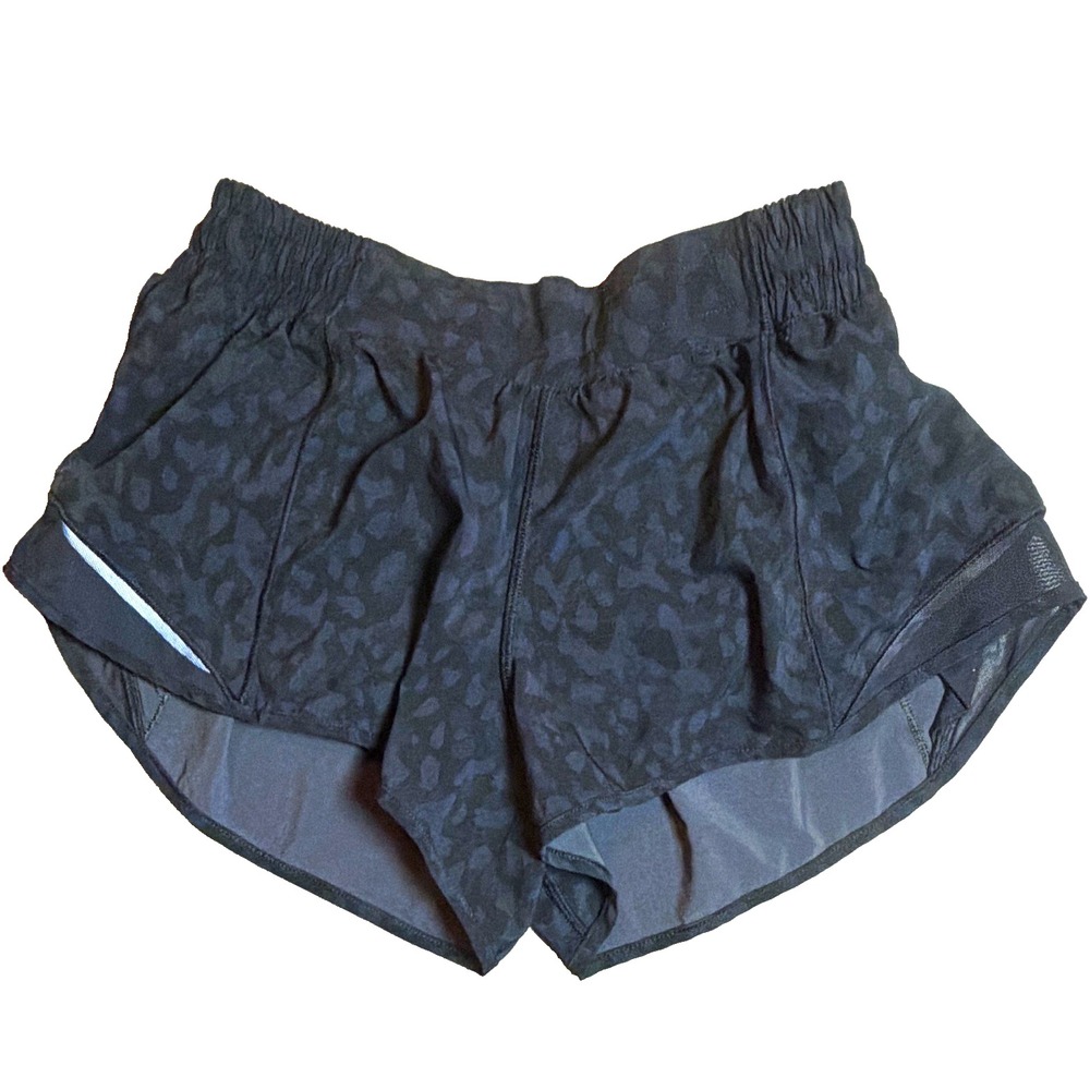lululemon Women's Athletic Running Shorts Black Animal Print Lightweight Size 8